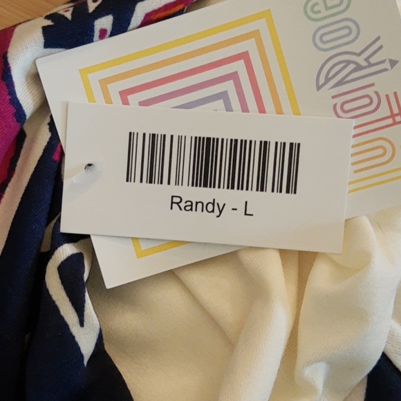 LuLaRoe Orange, Black, Cream Geometric Pattern Randy Mid-Sleeved Shirt Size L - Picture 5 of 5